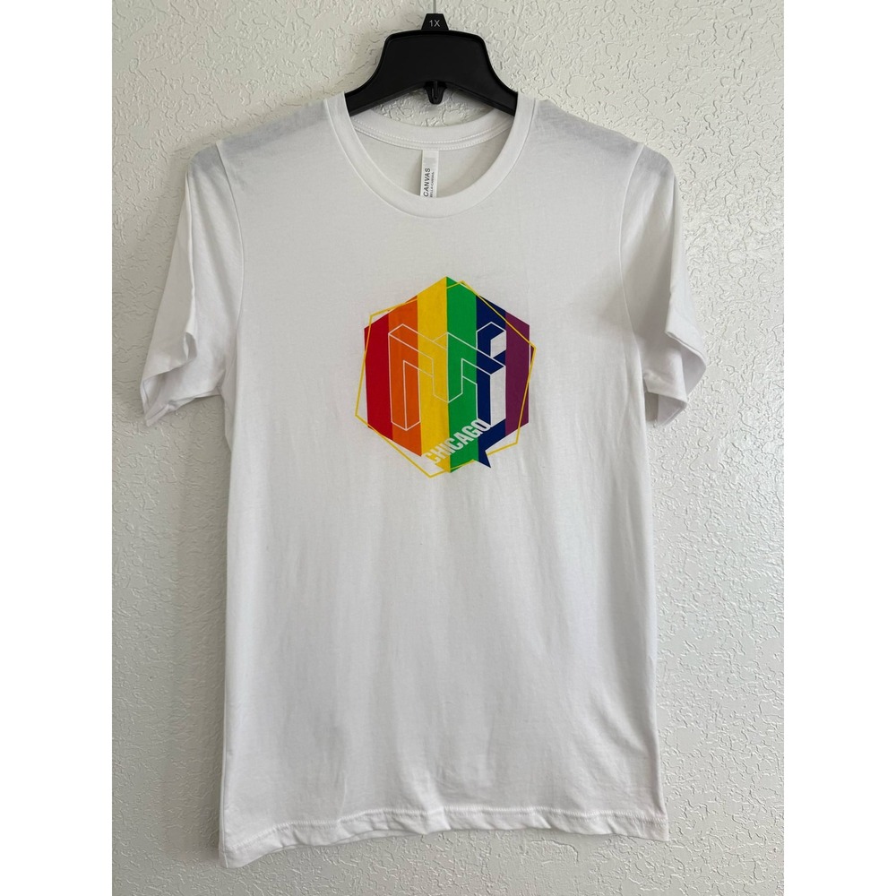 Bella Canvas Mens Chicago Rainbow Pride Graphic Tee White Short Sleeve T-Shirt M